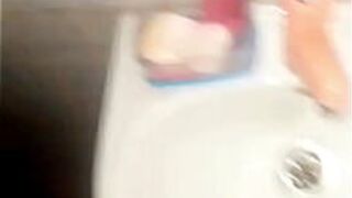Young innocent sexy slut cum in the bathroom - porn video