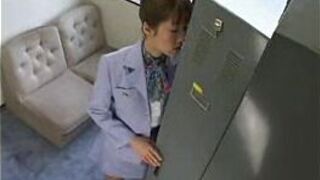 Aizawa Yu Naughty Secretary Is Masturbating On Her Lunch Hour - porn video