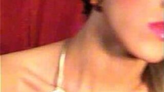 Big Cock Tranny Jerking Off - porn video