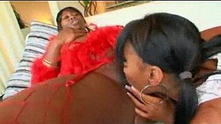 Ms Cleo Big Butt Mama Seduces A Skinny Ebony Teen - porn video